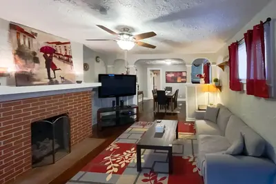 Image de Quiet Street 10 minutes from Downtown Indy! #2