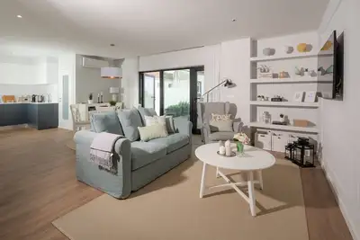 Image de Family or Friends Right at the City Center!