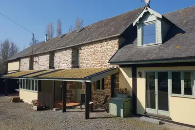 Image de Gite 3 bedroom, 2 bathroom, swimming pool, fishing lakes, large mature garden