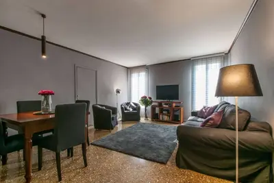 Image de San Moise Lounge just 90mt S. Mark\\'s square! !