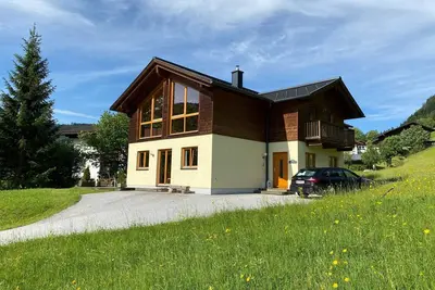Image de Chalet de ski de luxe Avec un feu de bois et d'un sauna