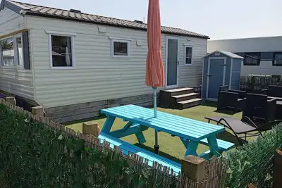 Image de Terry Dimension: 7. 50 x 3. 10 Chalet