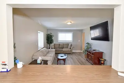 Image de 2 Bedroom, 1 Bath, Upper level, Sleeps 8, Boat Well Included, Near Boat Launch