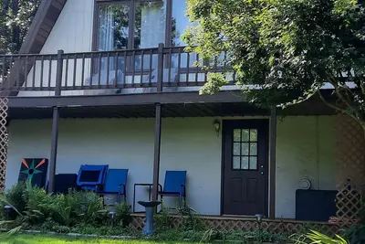 Image de Charming and Spacious A-Frame minutes from James Creek Launch - Raystown Lake