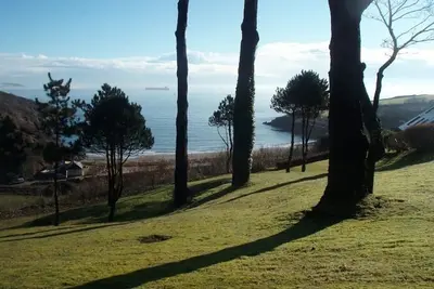 Image de Luxury apartment with superb sea views and just minutes walk to the beach