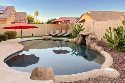 Image de Sunny Desert Escape with Heated Pool! Near Spring Training, Stadium & Westgate