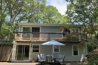 Image de Location! Gorgeous house near a beautiful lake, 15 min to the best ocean beaches