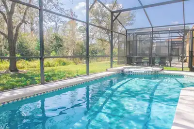 Image de Exquisite 4 Ensuite Bed Villa with Private Pool/Spa & Games Room