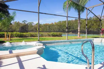 Image de Fun Packed 5 Bedroom Villa with Private Pool/Spa, Games Room & Grill