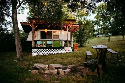 Image de Lost Hill Lake Cozy Camper