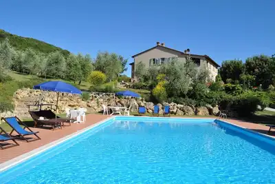 Image de Appartement à Iano, terrasse, climatisation, pres de village, Wi-Fi, piscine, 8 pers