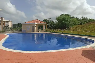 Image de Luxury fourth level apartment with security camera