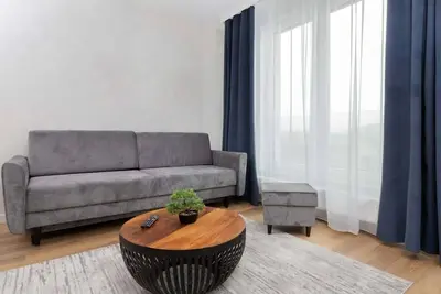 Letnicka 2 | Minimalist Apartment | Parking