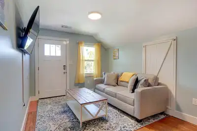 Image de Heated Pool Access, Spacious Tybee studio