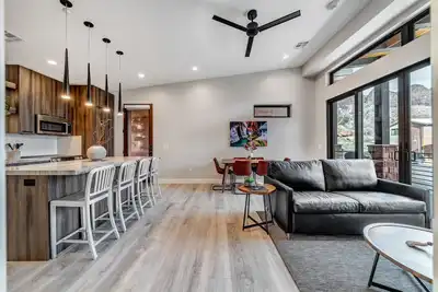 Image de 204 LaFave-Luxury Villa at Zion: Hidden Canyon