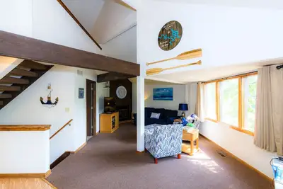 Image de Adventure Awaits, Private Stand-alone Villa with Boat slip