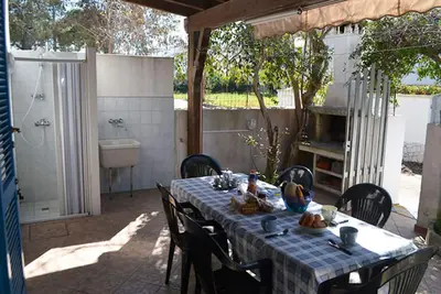 Image de Villa avec jardin ombragé et climatisation à Torre dell'Orso