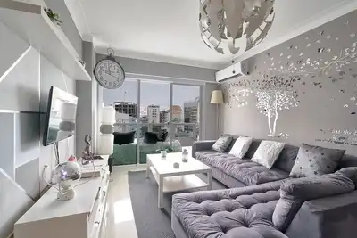 Image de Luxury apartment, pool, 9 people, great location