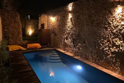 Image de Charming sheepfold - standing and warm! Near Leucate