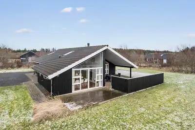 Image de Belle maison à Brovst avec sauna