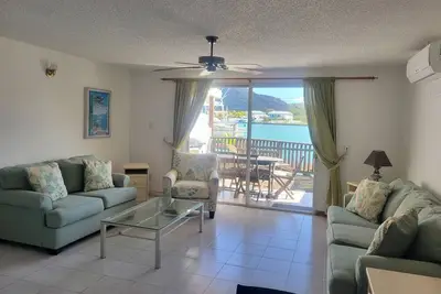 Image de Sunrise Waterfront Villa 238b