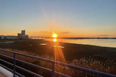 Image de Bayside Retreat with Fabulous Views, Short walk to the Beach, Marvelous Sunsets