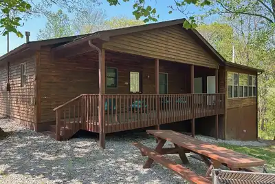 Image de Solarium 4 chambres 2 cabines de bain n ° 16 sur le lac Patoka dans le sud de l'Indiana