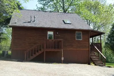 Image de Cabine optimale 9 avec jacuzzi et bain à remous sur le lac Patoka dans le sud de l'Indiana
