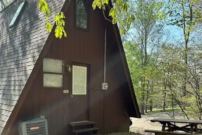 Image de Cedar A Frame Chalet 4 Cabine située sur le lac Patoka dans le sud de l'Indiana