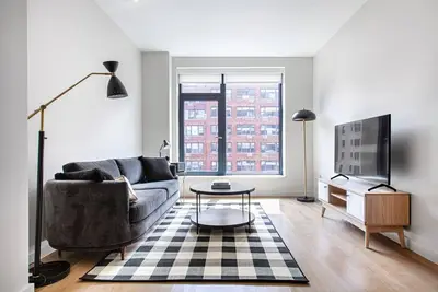 Image de Lovely Ues 1br w/ Doorman, Elevator, Gym, Coworking Spaces, by Blueground
