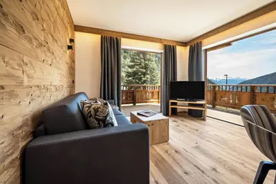 Image de Appartement \"Mulin Tondl\" à proximité du domaine skiable avec vue montagne, sauna et balcon