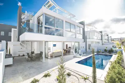 Image de Villa Bp4, Villa Contemporaine 3 ch Protaras avec Piscine, Proche de la Baie du Figuier