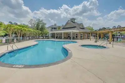 Image de Updated Condo: Access to Golf & Beaches