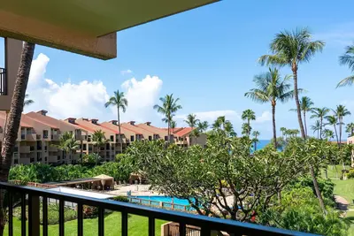 Image de Kamaole Sands #5-313 Idyllic Ocean Courtyard View, Across from Beach! A/C
