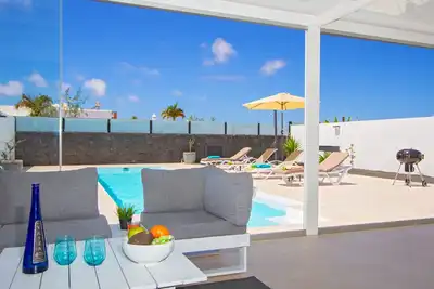 Image de ! Super Promo 1-10/2! Luxueuse villa avec piscine privée chauffée