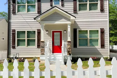 Image de Beautiful Eastlake home close to Downtown