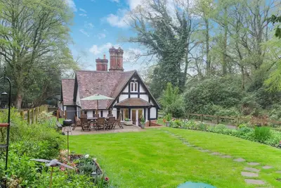 Image de Luxury Forest Lodge with Games Room in Idyllic Location - Dog friendly, sleeps 8