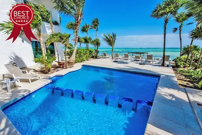 Image de 6 Bdrs. Beach Front Luxury Villa in Tulum, Amazing  Holidays!