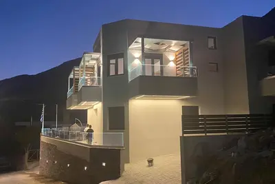 Image de Boutique villa for 6 people, new build, sea view, close to the beach