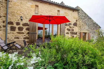 Image de Maison plain-pied 3 chambres près de Domme