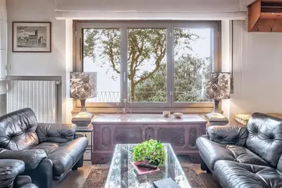 Image de Maya Luxury Home -  private garden for breathtaking view, nearby the centre