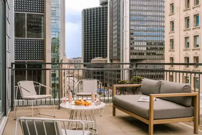 Image de Sonder Penny Lane | Two-Bedroom Apartment w\/ Balcony