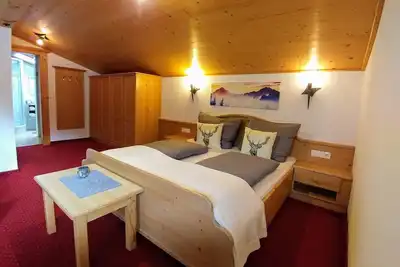 Ferienwohnung im Hellen Tiroler Stil - mit Überragender Aussicht