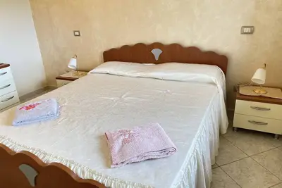 Image de Appartement-Famille-Salle de bain privée séparée-Vue sur Mer de côté-Primo Piano