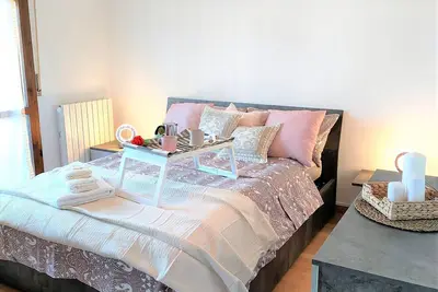 Image de First floor apartment one kilometer from the sea