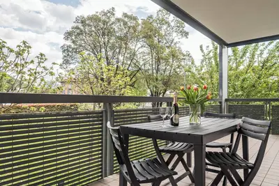 Image de Appartement de vacances \"Ormeggio Lago Maggiore\" avec vue sur les montagnes, Wi-Fi et terrasse