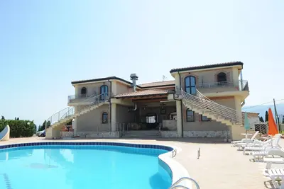 Image de B&B - Hotel con Piscina
