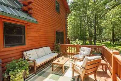 Image de Lake Cabin Luxury Near Deep Creek w/ Fire Pit