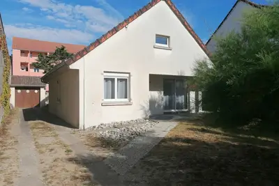 Image de Maison à 50m de la plage, 3 chambres, jardin clôturé, idéale en famille!