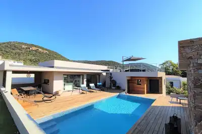 Image de Villa Lutaquenmalou proche des plages piscine chauffée, terrasses, rooftop